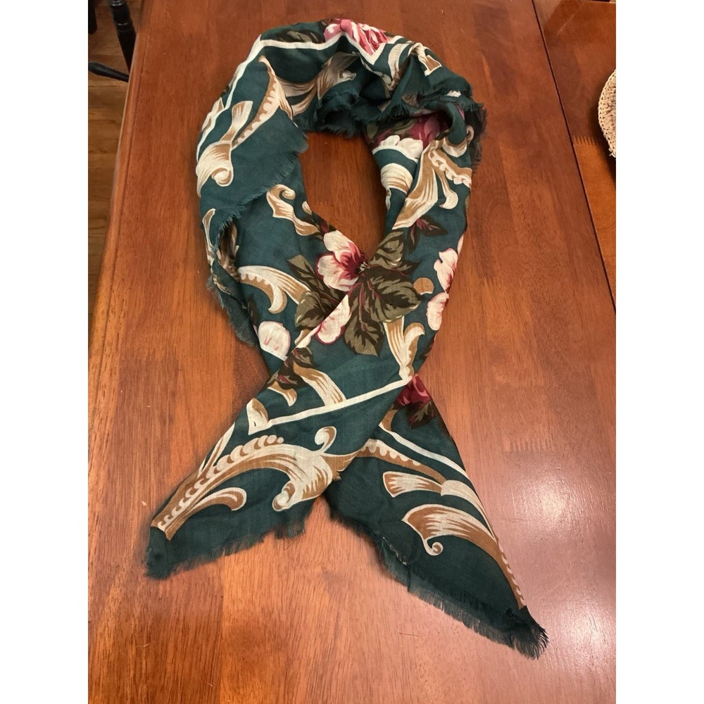 Axcess Dark Green w Cranberry Pink Roses Soft 100% Wool Women's Neck Scarf -